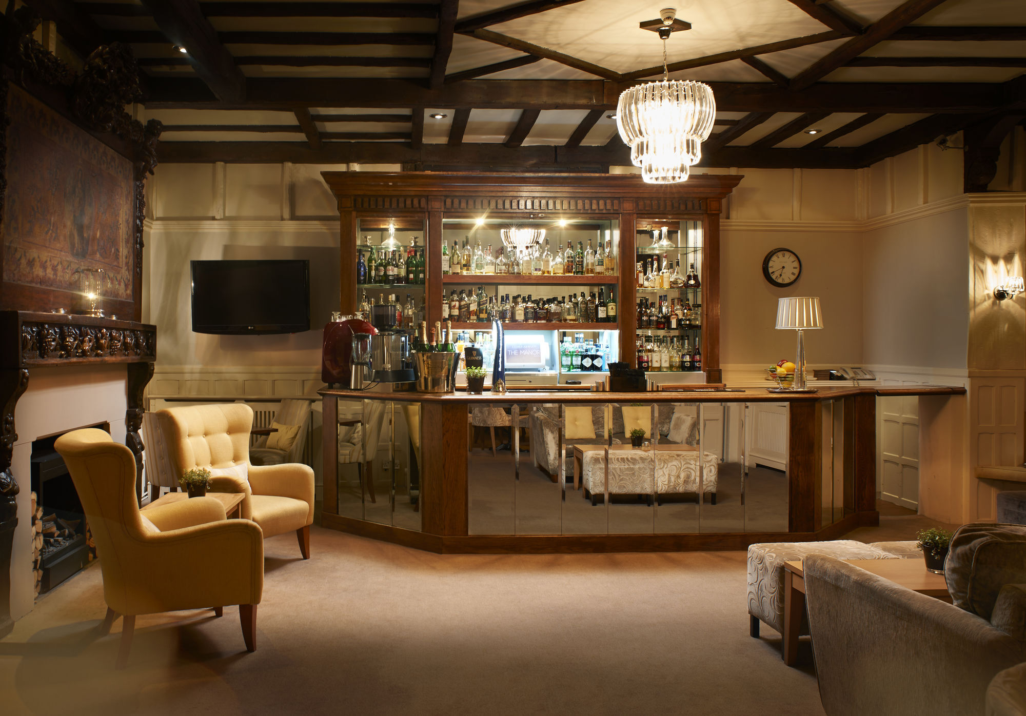 The Manor Elstree Hotel Екстериор снимка